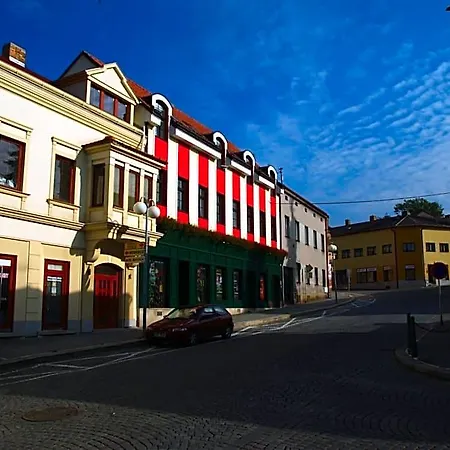 Hostel Humpolec Vandrarhem *